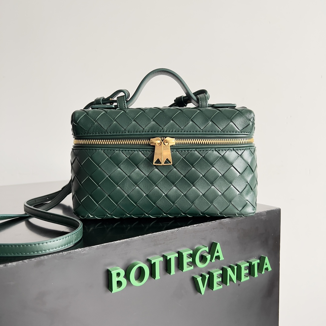 Bottega Veneta Cosmetic Bags